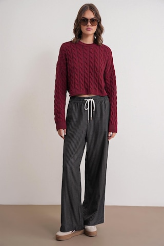 6863 Kadın Saç Örgülü Crop Triko Kazak Bordo Bordo