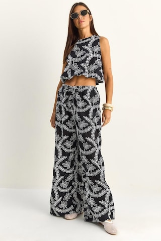 Shade Kadın Nakış İşlemeli Lastikli Balon Crop Bluz Geniş Paça Pantolon Takım 8037 60286157 - Siyah