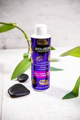 Biolueur Serum Hyaluronik Asit 40 ML & Tonik 200 ML Set