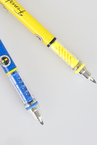 Dekomus İle Yeni Sezon Lisanslı Fenerbahçe "4 Adet" Metal Clıp Versatil Uçlu Kalem 0,7 Mm