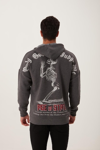 Polostate Erkek Ön Arka Age Of State Baskılı Sweatshirt Antrasit