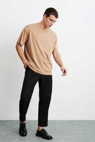 Grimelange Jett Erkek Oversize Fit %100 Organik Pamuk Kalın Dokulu Bisiklet Yakalı Kahverengi T-shirt Kahverengi