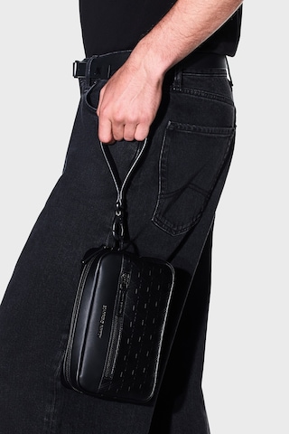 Armani Exchange Tek Saplı Logolu Çanta Erkek Çanta Xm003583 Af26662 Uc001 Siyah