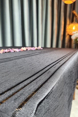 Çeyiz Diyarı Corvver Dertsiz Masa Örtüsü 155x220 Siyah Siyah