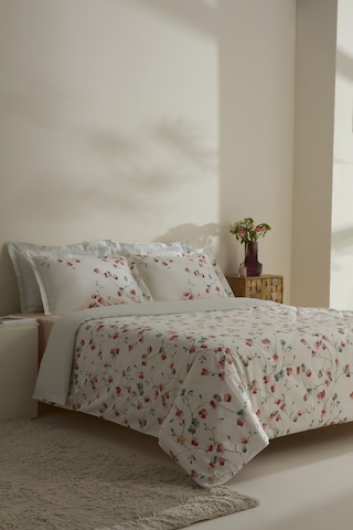 Karaca Home Lilian %100 Pamuk 120 Tel Çift Kişilik Saten Nevresim Takımı Beyaz