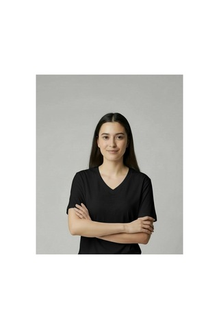 Lyvean V Yaka Regular Kısa Kollu Tshirt Siyah