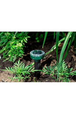 Solar Güneş Enerjili Köstebek-Yılan-Fare-Yılan-Akrep Kovucu 800m2