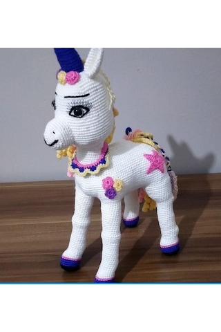 El Örgüsü Unicorn Amigurumi