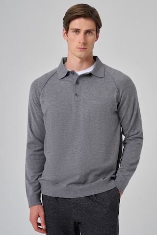 Morven Erkek Gri Trend Core Spun Polo Yaka Dynamic Fit Rahat Kesim Triko 26kc017009100 Gri Gri