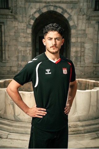 Hummel Sivasspor Siyah Forma 25/26
