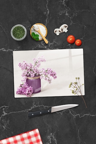 Gökçeoğlu Cam Kesme Tahtası Mor Çiçek Ve Saksı Temalı - Cam Kesme Tablası 20cm X 30cm Çok Renkli