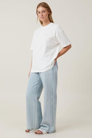 Seeh Beyaz Kısa Kollu Oversize Basic Kadın T-shirt Sh281
