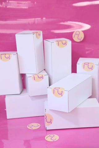 Purely Yours Şarj Edilebilir Silikon Lipstick Vibratör 93188744