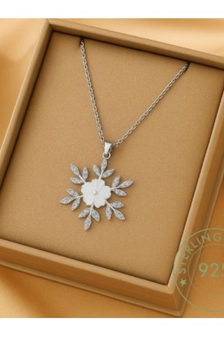 925 Ayar Gümüş Taşlı Kartanesi Ortası Çiçek Taş Tasarımlı Kolye Gümüş