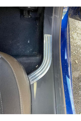 Renault Clio 5 Hb Krom İç Kapı Eşiği 4 Prç. 2020 ve Üzeri P.Çelik
