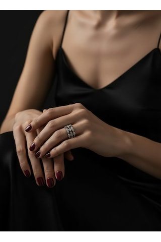 Valmont Accessories Kadın Gümüş Renk Beyaz Taşlı Çok Sıralı Geometrik Yüzük