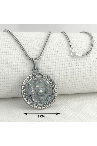 Takıhan 925 Ayar Gümüş Aslan Kabartmalı Kolye Gümüş