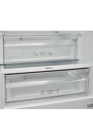 Vestel Retro NFK37211 KIRMIZI 330 L No-Frost Buzdolabı