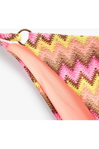 Koton Charm Detaylı Yanları İp Bağlamalı Desenli Bikini Altı Pembe Çizgili 6sak00067mm