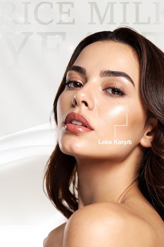 Uraw Aydınlatıcı ve Leke Karşıtı Pirinç Mayası Tonik 200 ML