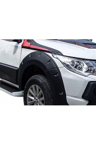 Mitsubishi L200 Mat Siyah Dodik 2015-2020