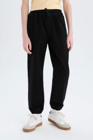 DeFacto Erkek Çocuk Jogger Fit Esnek Bantlı Paça Jean Pantolon D6552A825SPNM40