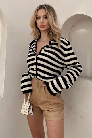 Madmext Siyah Çizgili Bisiklet Yaka Gold Düğme Detaylı Cotton Hırka Mg1605