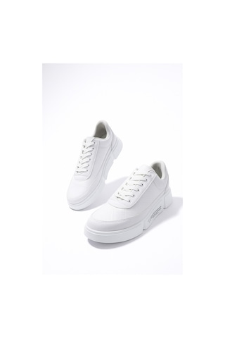 Günlük Erkek Spor Ayakkabı Bağcıklı Dikiş Detaylı Hafif Kalın Yüksek Taban Sneaker Mc06 Beyaz