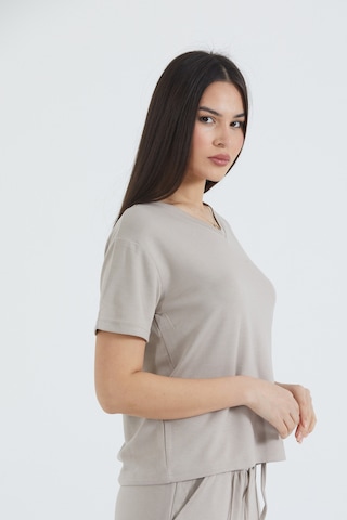 Kadın Modal Kumaş V Yaka Kısa Kolu Basic Tişört Bej