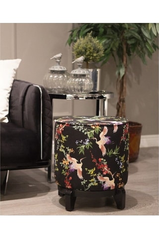 Sarı Kuş Detay Ahşap Ayaklı Puf Kumaşı Süettir. Uluslararası Solmama Sertifikasına Sahiptir. Çok Renkli