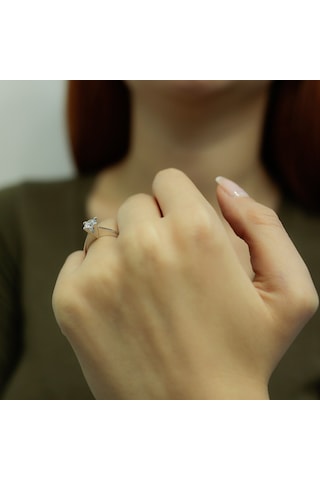 Lova D Renk 0,50 Karat Pırlanta Tektaş Yüzük - Hrd - 1050117