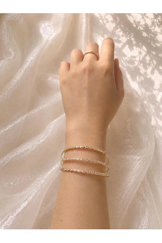 Üç Sıralı Taşlı Kelepçe Bileklik Gold
