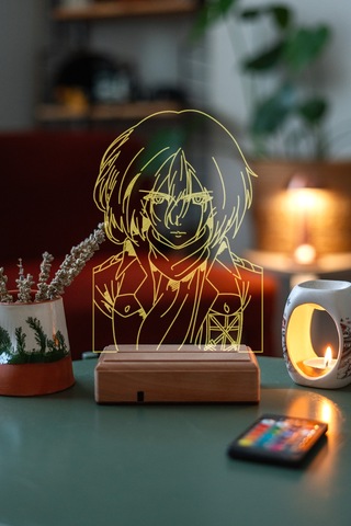 Mikasa Ackerman Attack On Titan 16 Renk Gece Lambası