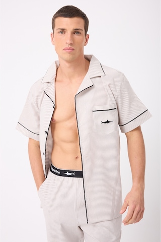 L'espadon Marısılk Seastrıpe Erkek Dokuma Yazlık Kısa Kollu Capri Pantolonlu Pijama & Lounge Takımı-3215 Bej