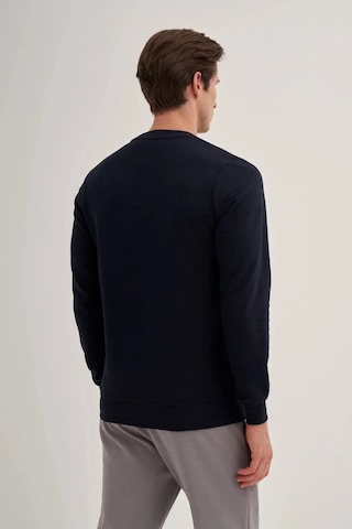 Cazador 3 İplik Erkek Lacivert Sweatshirt 5222 Lacivert