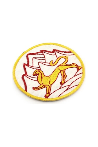 Oset Bayrak Nakışlı Yuvarlak Etiket (Beyaz) Çapı 8 cm