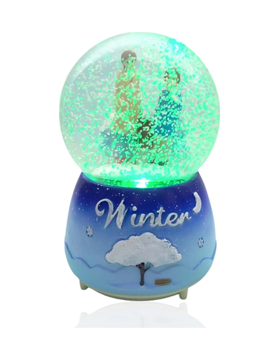 Müzikli Renk Değişiren Işıklı Kar Püskürtmeli Çift Temalı Kar Küresi
