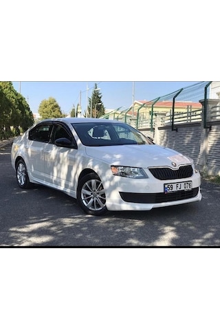 Skoda Octavia Plastik Ön Ek