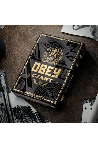 Theory11 Obey Gold Edition Premium Oyun Kağıdı İskambil Kartları Destesi