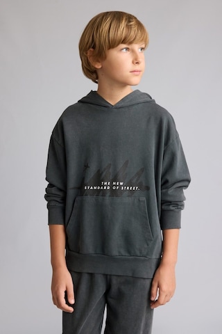 Defacto Oversıze Kapüşonlu Kanguru Cepli Gri Sweatshirt Erkek Çocuk I0679a826augr265 Gri-gr265