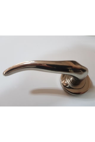 Çelik Kapı Kolu Rozetli Dilara Nikel Saten Sol