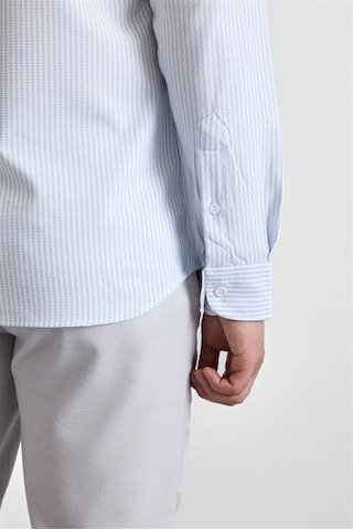 Süvari Buz Mavi Slim Düğmeli Yaka Casual Gömlek Gm1008400366-m01