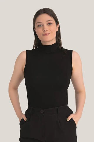 Astrid T Özel Üretim Kombin Parçası Günlük Şıklık Sade Tarz Kadın Beyaz Siyah 2'li Kolsuz Body Balıkçı Yaka