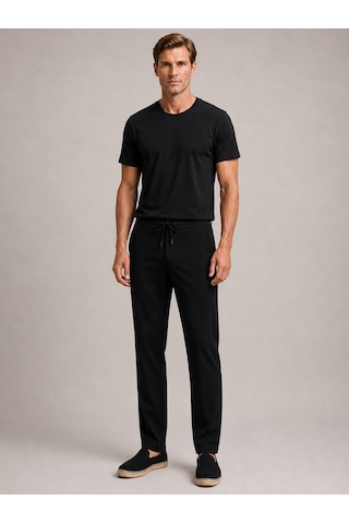 Siyah Formunu Koruyan Slim Fit Jogger 100736