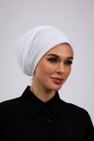 Loggia İç Başörtüsü %100 Pamuklu Beyaz Tülbent - Kenarları Oyalı 90x90 Cm Kadın Tesettür Yazma Başörtü Beyaz