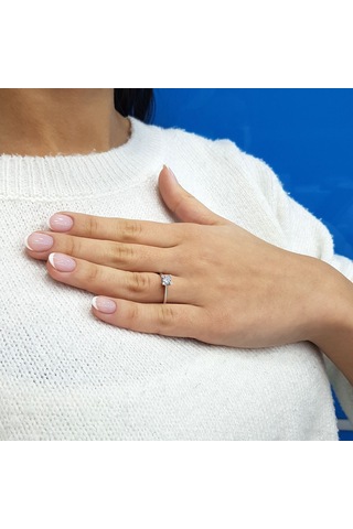 Lova F Renk 0,34 Karat Pırlanta Tektaş Yüzük - HRD Sertifikalı