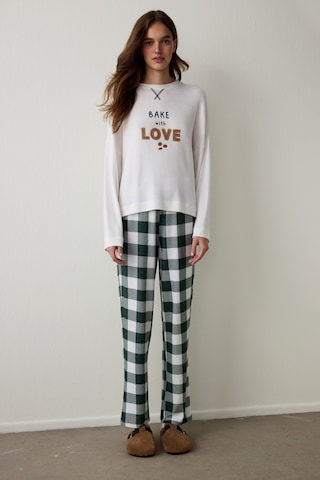 Penti Kırık Beyaz With Love Slogan Baskılı Termal Etkili Sweatshirt Pijama Üstü Beyaz
