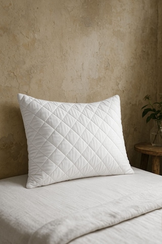 Kapitoneli Yastık Alezi Yastık Koruyucu Yastık Kılıfı Pamuklu Kumaş Beyaz