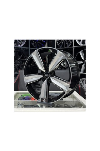 18 İnç 5x112 Audi A3 A4 A5 A6 Rs5 İthal Jant Modeli 4adet Vw Skoda Seat Uyumlu