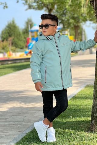 Erkek Çocuk Sabit Kapüşonlu Metal Armalı İçi Kürklü Mont Km3987 Mint